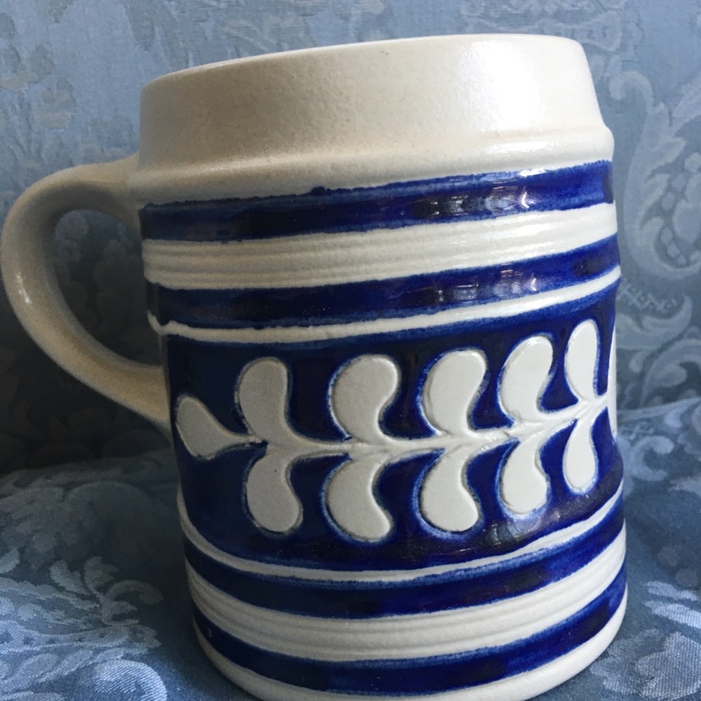 Williamsburg reproduction tankard stein mug